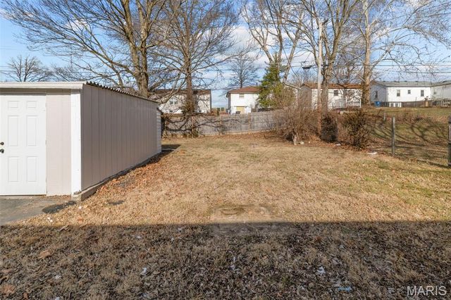 8835 Kathlyn Drive, Berkeley, MO 63134