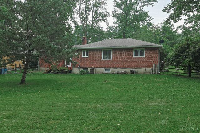 5240 Myerdale Drive, Blue Ash, OH 45242