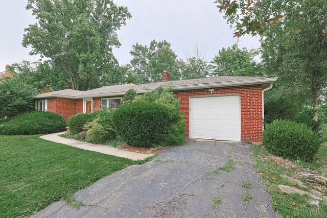 5240 Myerdale Drive, Blue Ash, OH 45242