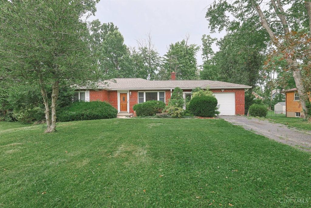 5240 Myerdale Drive, Blue Ash, OH 45242