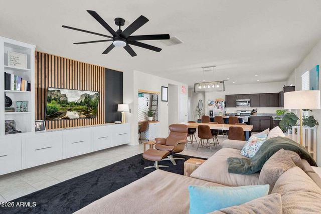 5167 E DIATOMITE Drive, San Tan Valley, AZ 85143