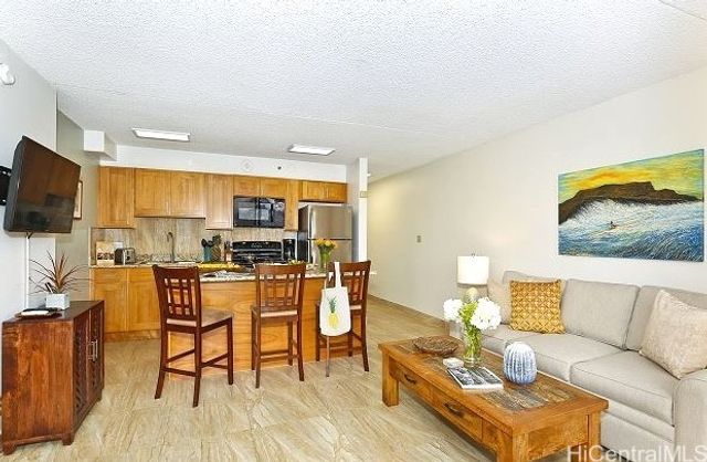 201 Ohua Avenue 2003, Honolulu, HI 96815