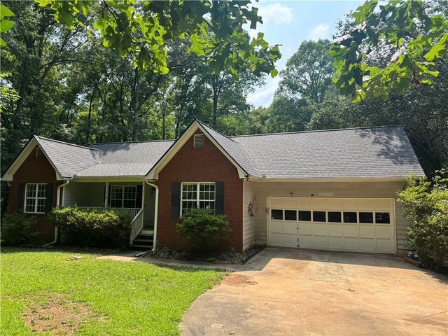 58 S Singley Drive S, Locust Grove, GA 30248