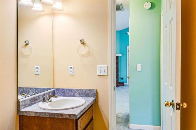 58 S Singley Drive S, Locust Grove, GA 30248