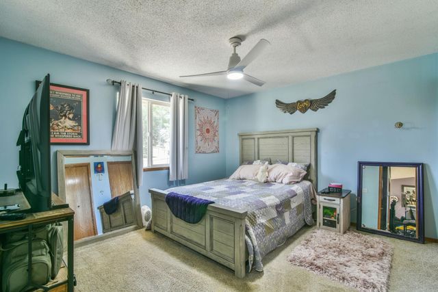 1926 N Mcrae, Goddard, KS 67052