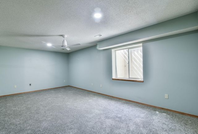 1926 N Mcrae, Goddard, KS 67052