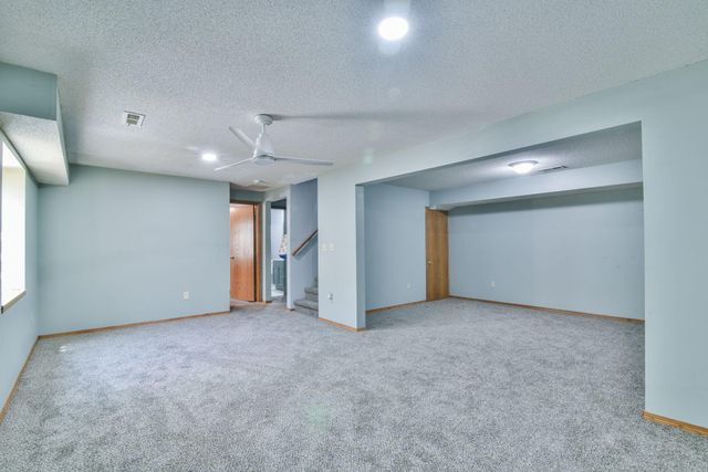 1926 N Mcrae, Goddard, KS 67052