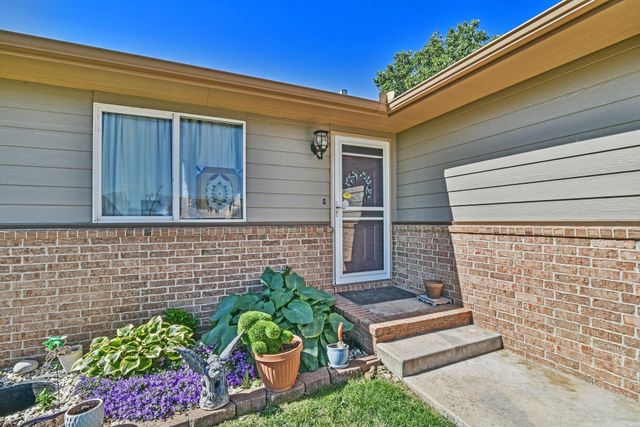 1926 N Mcrae, Goddard, KS 67052
