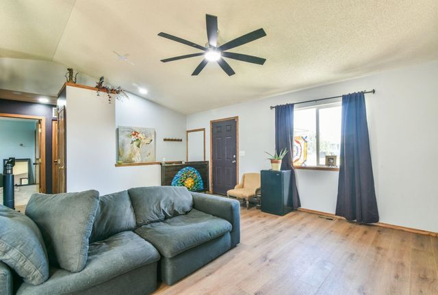 1926 N Mcrae, Goddard, KS 67052