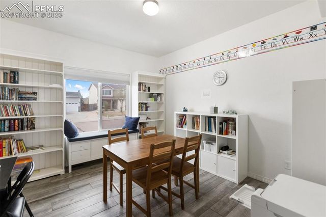 8458 Chasewood Loop, Colorado Springs, CO 80908