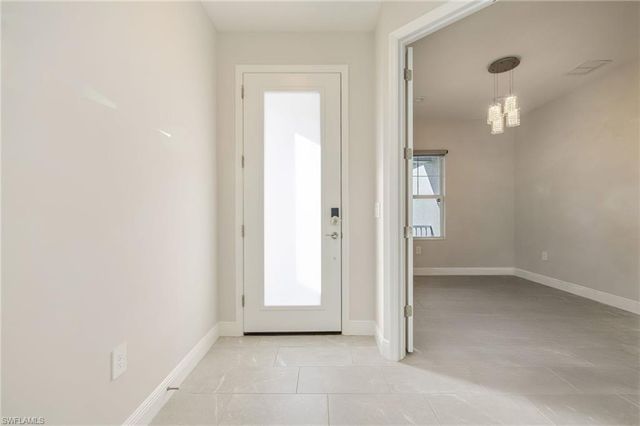 8770 Pigeon Ky, Fort Myers, FL 33908