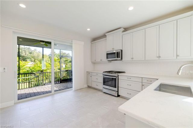 8770 Pigeon Ky, Fort Myers, FL 33908