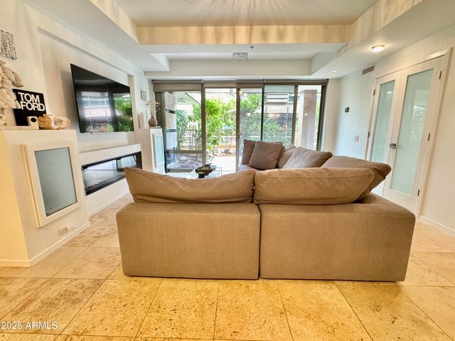 7141 E Rancho Vista Drive Unit 2013, Scottsdale, AZ 85251