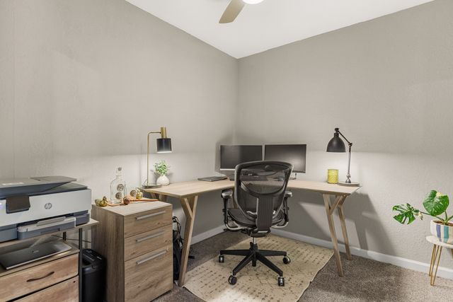 321 Oklahoma Avenue, Hewitt, TX 76643