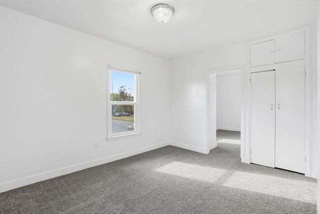 1704 N Ash St, Spokane, WA 99205