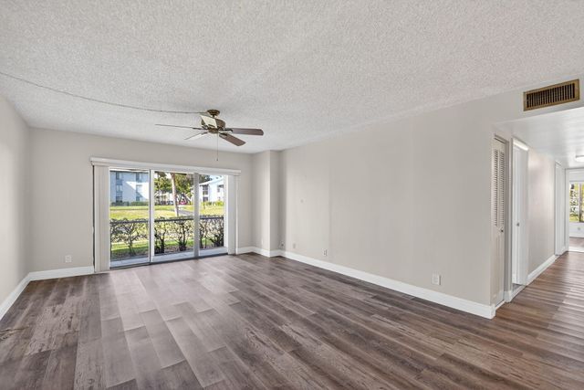 1013 Green Pine Boulevard G1, West Palm Beach, FL 33409
