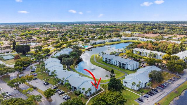 1013 Green Pine Boulevard G1, West Palm Beach, FL 33409
