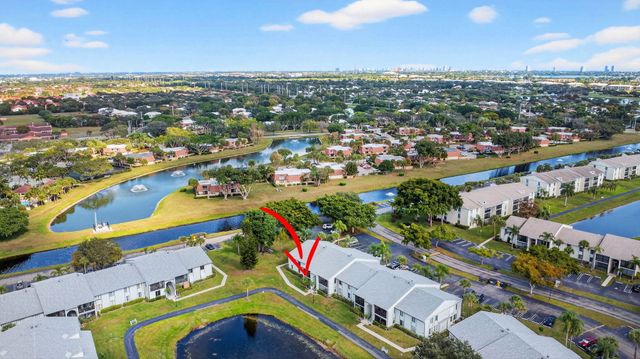 1013 Green Pine Boulevard G1, West Palm Beach, FL 33409