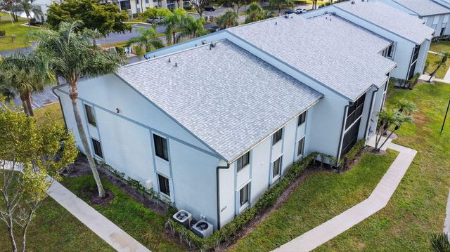 1013 Green Pine Boulevard G1, West Palm Beach, FL 33409