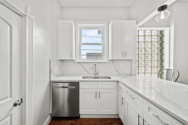 3214 W Division Street 2, Chicago, IL 60622