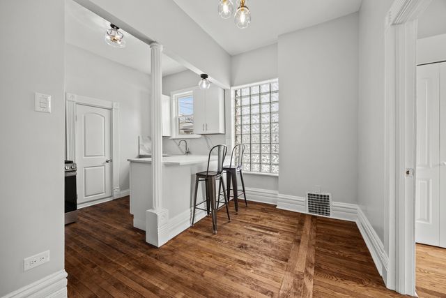 3214 W Division Street 2, Chicago, IL 60622