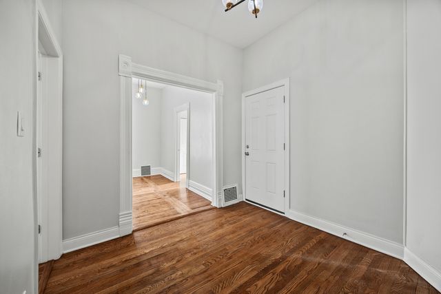 3214 W Division Street 2, Chicago, IL 60622