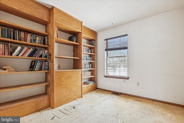 104 WIGTON CIR, Perkasie, PA 18944