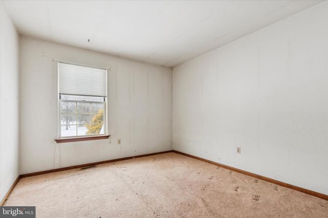 104 WIGTON CIR, Perkasie, PA 18944