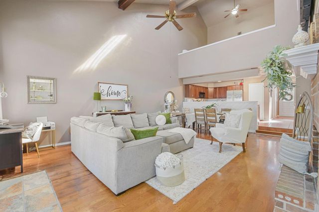 12226 Glenview Drive, Montgomery, TX 77356