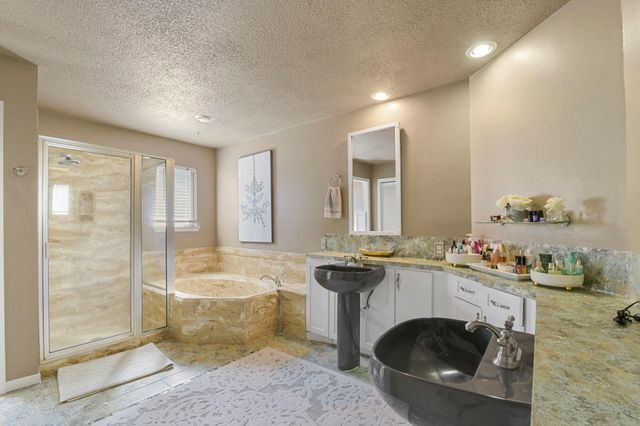 12226 Glenview Drive, Montgomery, TX 77356