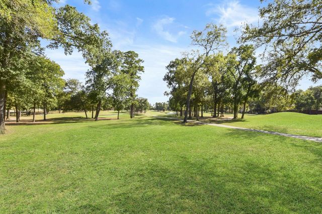 12226 Glenview Drive, Montgomery, TX 77356