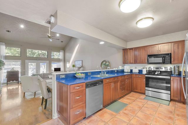 12226 Glenview Drive, Montgomery, TX 77356