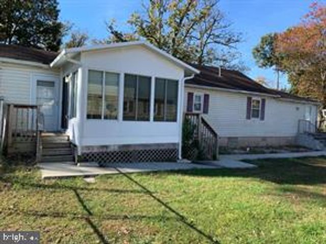 2608 SANSBURY RD, Upper Marlboro, MD 20774