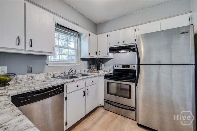 510 Pointe South Drive, Savannah, GA 31410