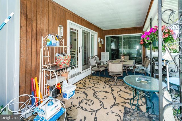 36 S ARLINGTON AVE, Berlin, NJ 08009