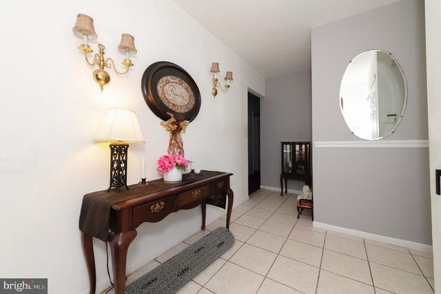 36 S ARLINGTON AVE, Berlin, NJ 08009