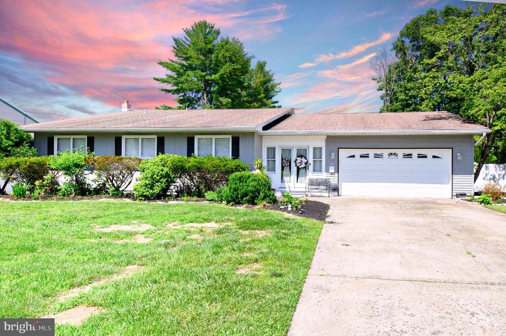 36 S ARLINGTON AVE, Berlin, NJ 08009