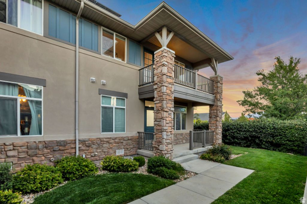 10711 S OQUIRRH RD, South Jordan, UT 84009 — photo 5