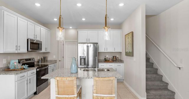 10136 MORNING MEADOWLARK TRAIL, Parrish, FL 34219