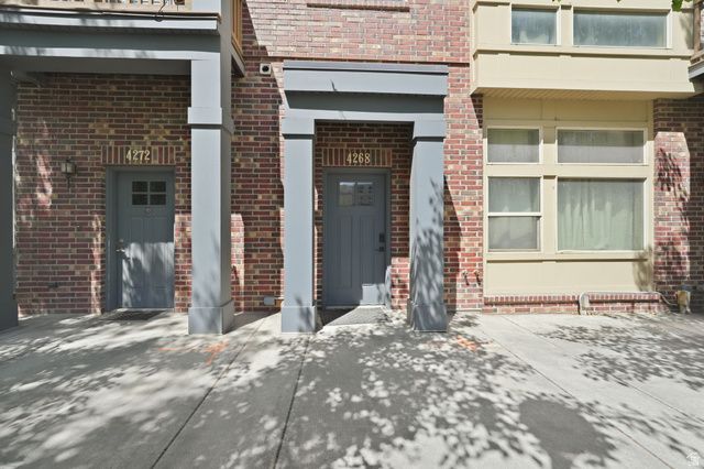 4268 S MAIN ST, Murray, UT 84107