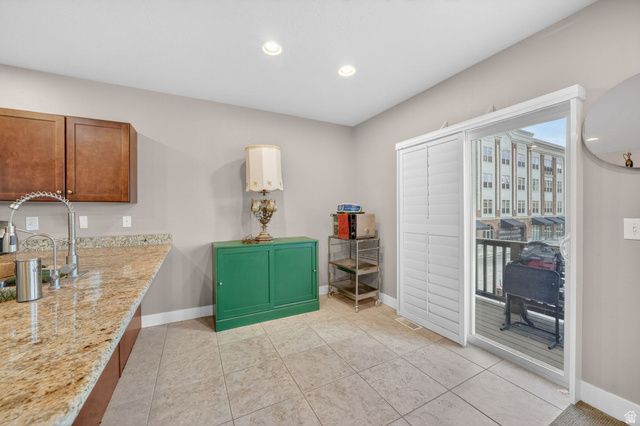 4268 S MAIN ST, Murray, UT 84107
