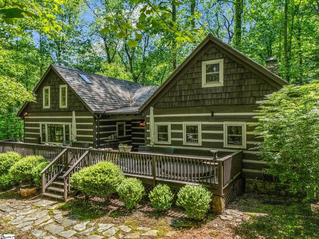 980 Mountain Forest Drive, Union Mills, NC 28167