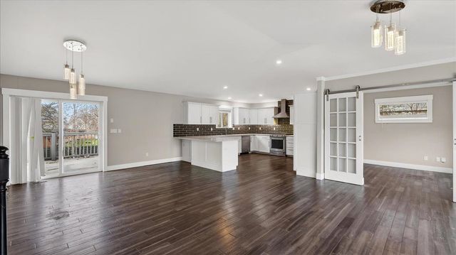 10215 N Lindeke Rd, Spokane, WA 99208