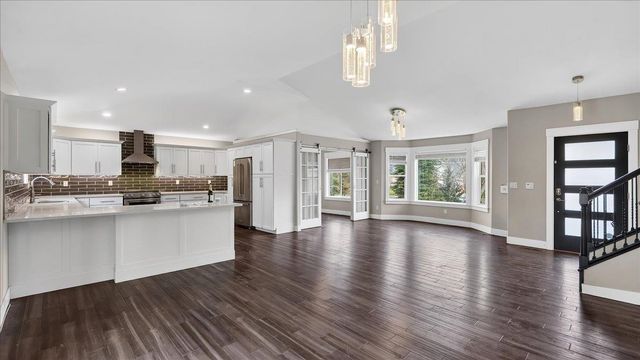 10215 N Lindeke Rd, Spokane, WA 99208