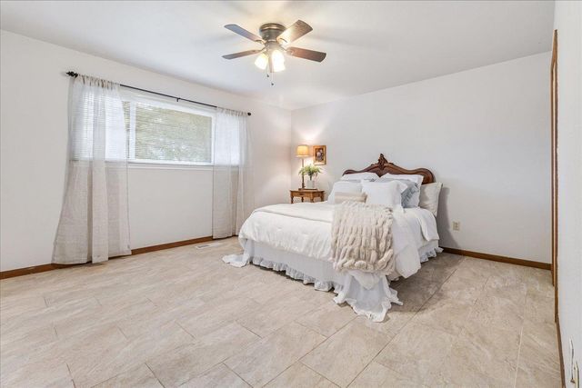 17140 Garlen Lane, Salinas, CA 93907