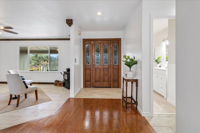 17140 Garlen Lane, Salinas, CA 93907