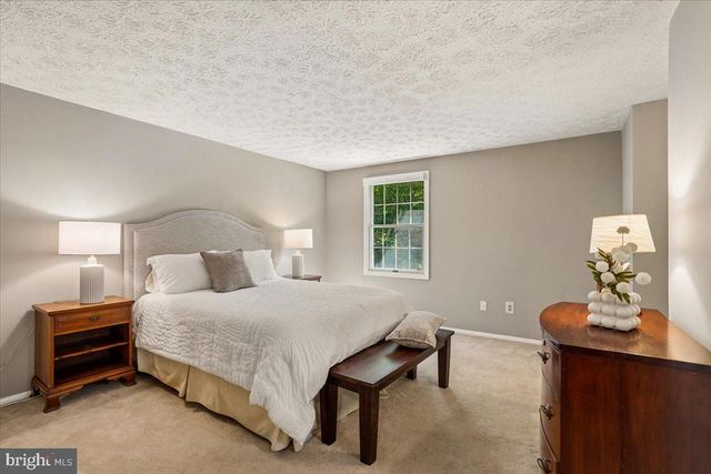 10906 BARTON HILL CT, Reston, VA 20191