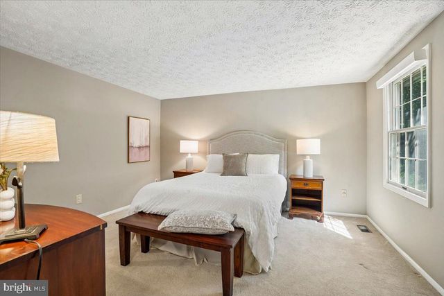 10906 BARTON HILL CT, Reston, VA 20191