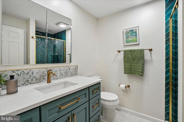 10906 BARTON HILL CT, Reston, VA 20191