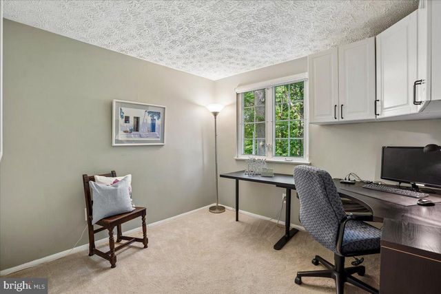 10906 BARTON HILL CT, Reston, VA 20191
